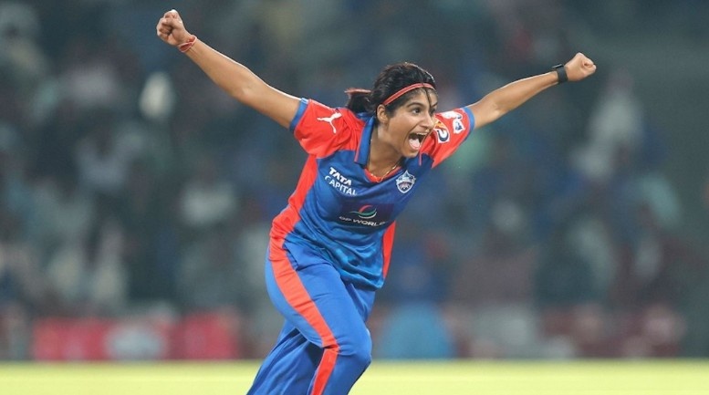 Nandani Sharma (Delhi Capitals) - 5/33 Nandani Sharma (Delhi Capitals) - 5/33