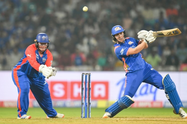 Nat Sciver-Brunt: INR 3.5 Crores Nat Sciver-Brunt: INR 3.5 Crores